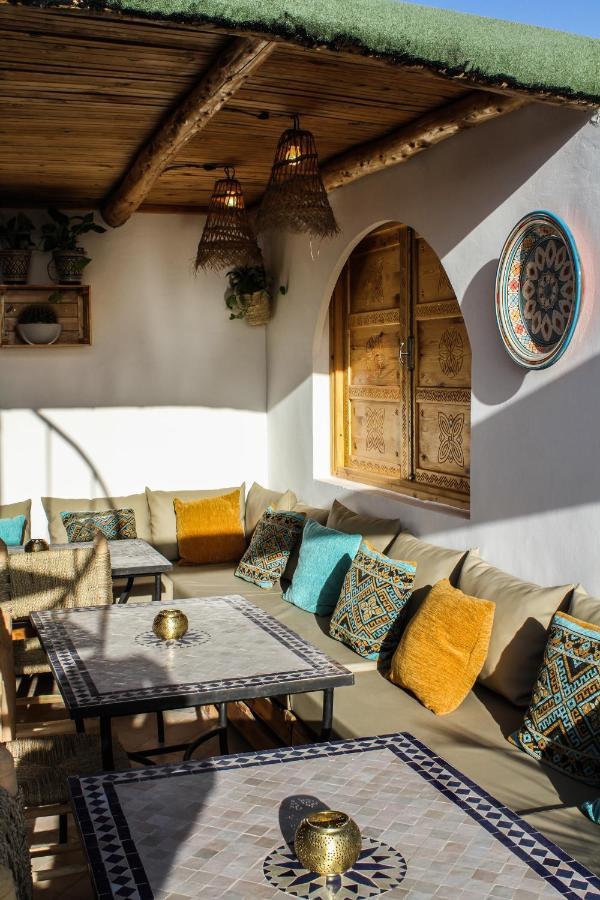 Auberge de jeunesse Maktub Surf House à Tamraght Extérieur photo